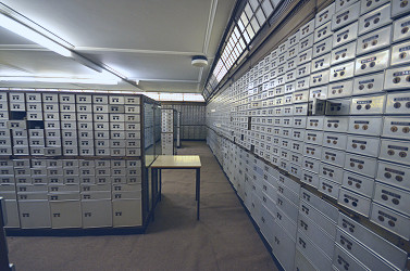 What Items Should Not Be Stored in a Safe Deposit Box? - Welch Law, PLLC
